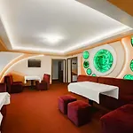 Hotell Wellland Jaremtje