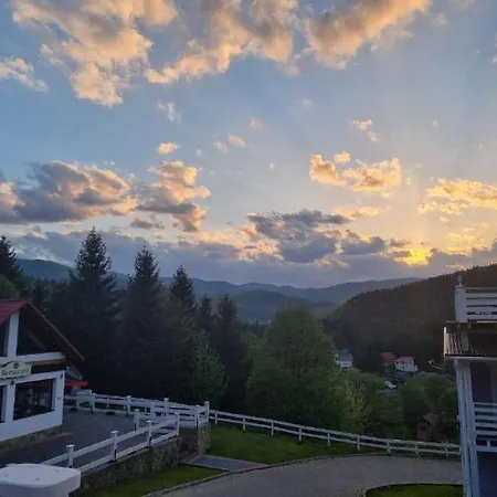 מלון Wellland 3*