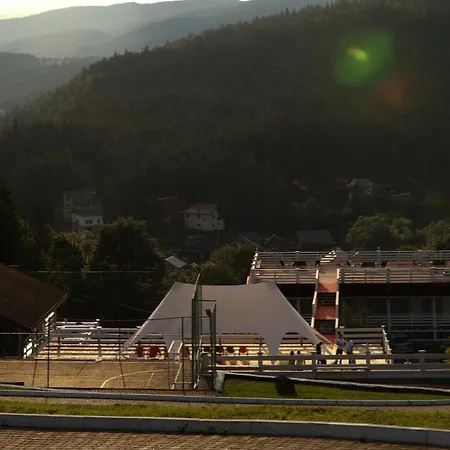 Wellland Hotel Jaremcze