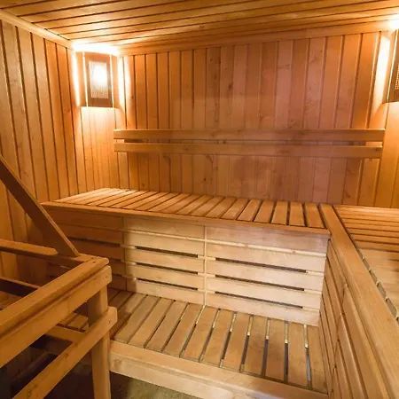 Wellland Hotel Jaremcze